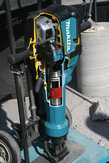 The new Makita HM1812 70-pound, 1 1/8-inch Hex AVT Breaker Hammer, features Makita’s Anti-Vibration Technology, a system of three components all working together to drastically reduce vibrations.
